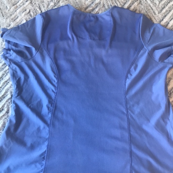 Infinity scrub top - Picture 2 of 3